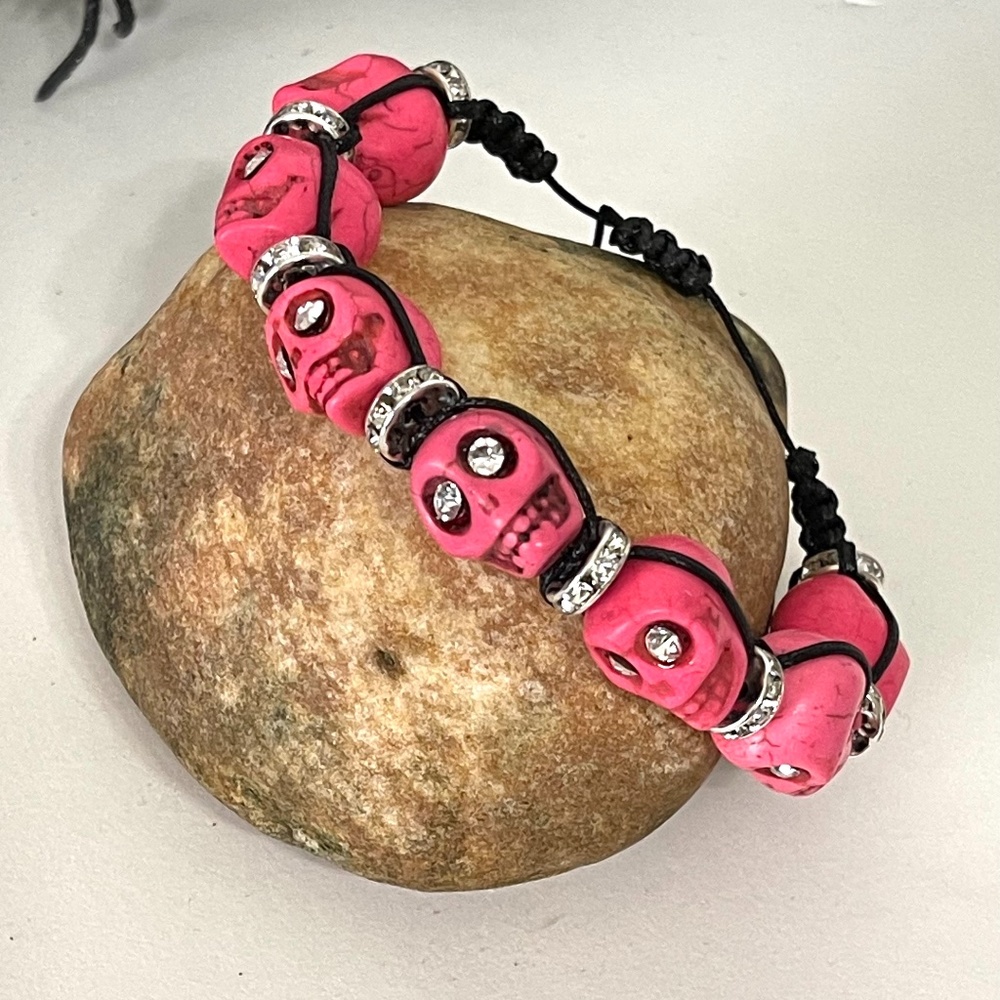 Skull bracelet.
